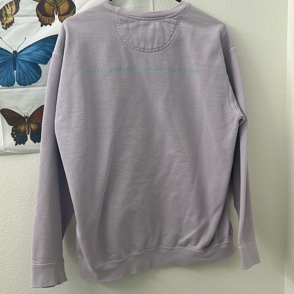 Seaside Sweatshirt! - Picture 2 of 7